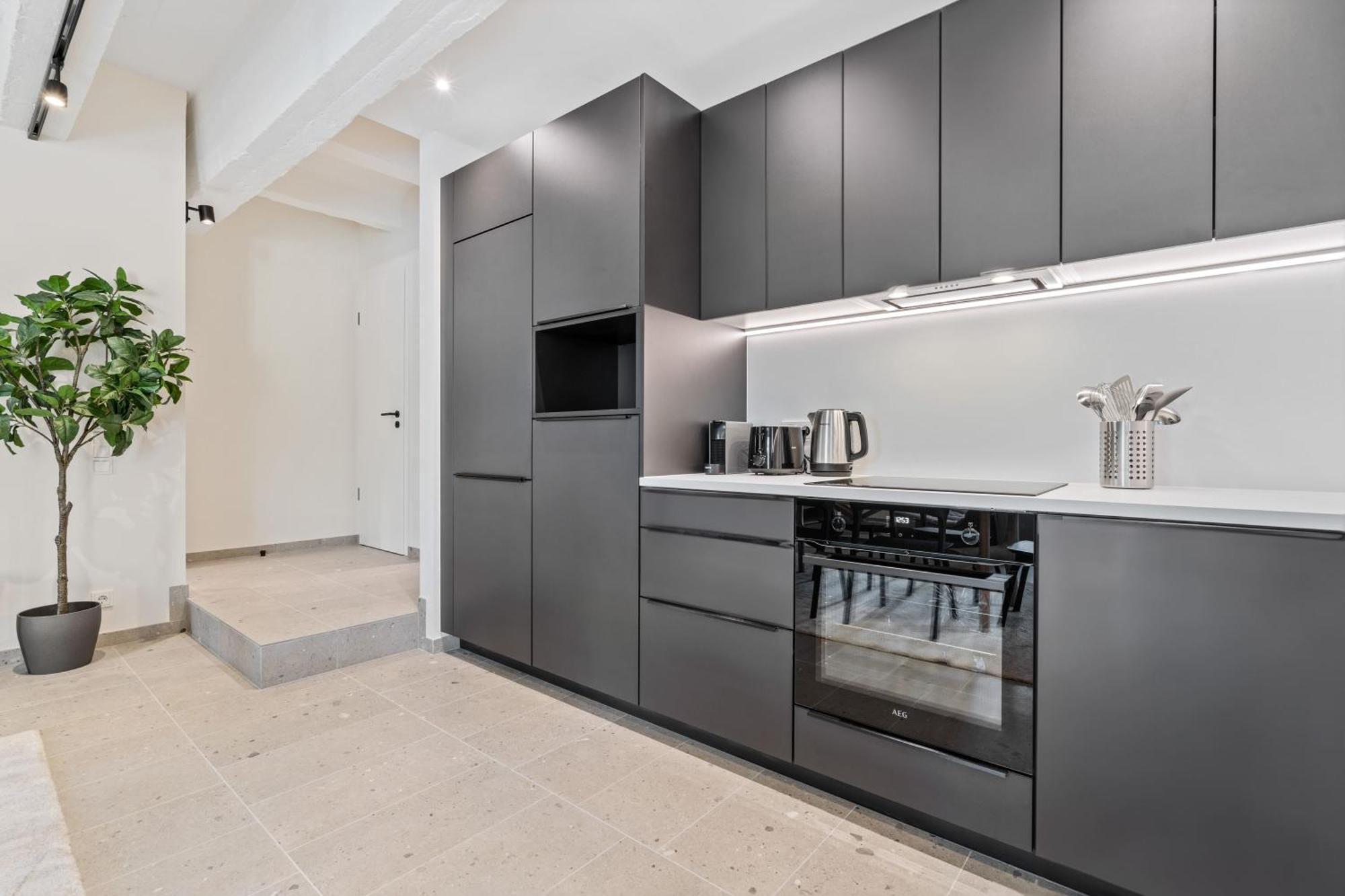 Clausen Hideaway Modern Accommodation Люксембург Екстериор снимка